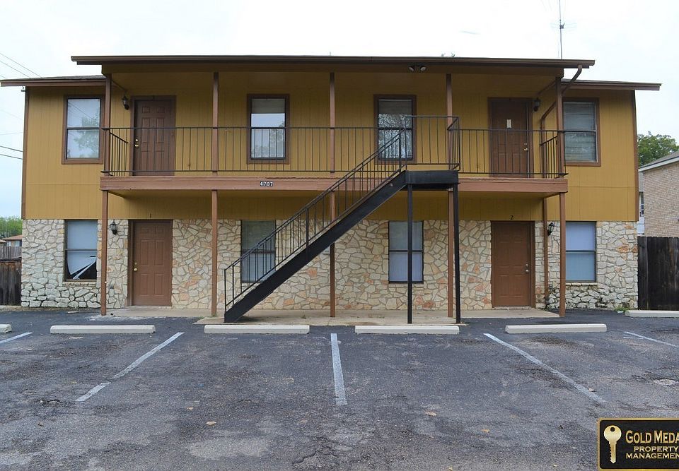 1st image of 4707 Westcliff Rd #A