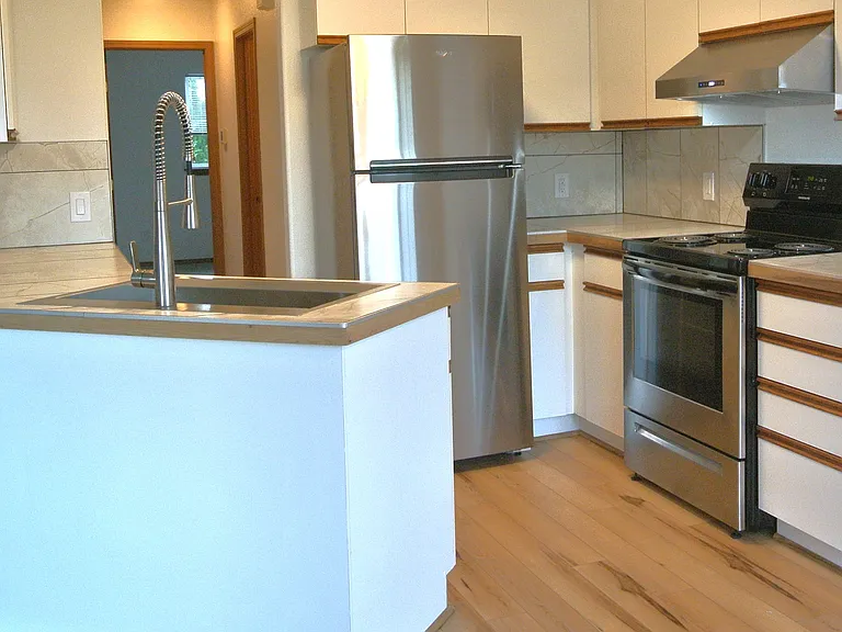 1350 Brown St #C — Photo 3