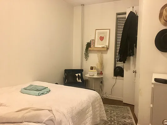 Rented by Lang Realty LLC | media 3