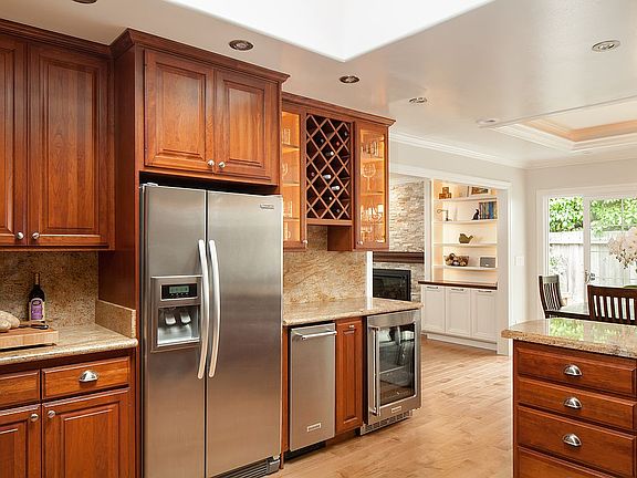 Kitchen 1