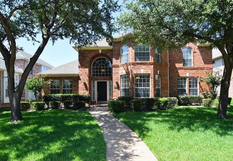 1st image of 4585 Spencer Dr
