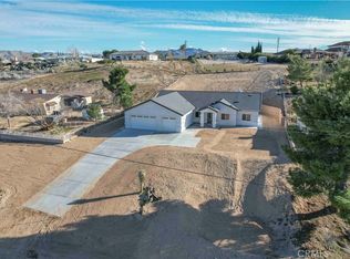17805 Bangor Ave, Hesperia, CA 92345
