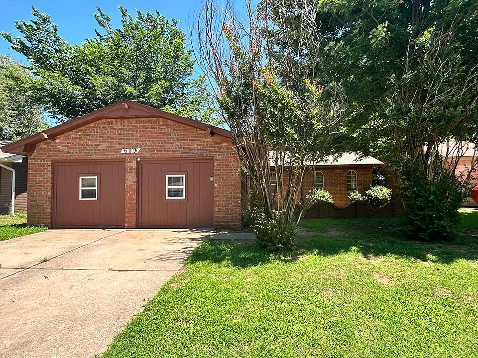 602 Royal Ave