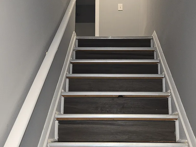 1800 E 42nd St #4 — Photo 12