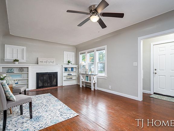 3rd image of 704 Orchard Ave