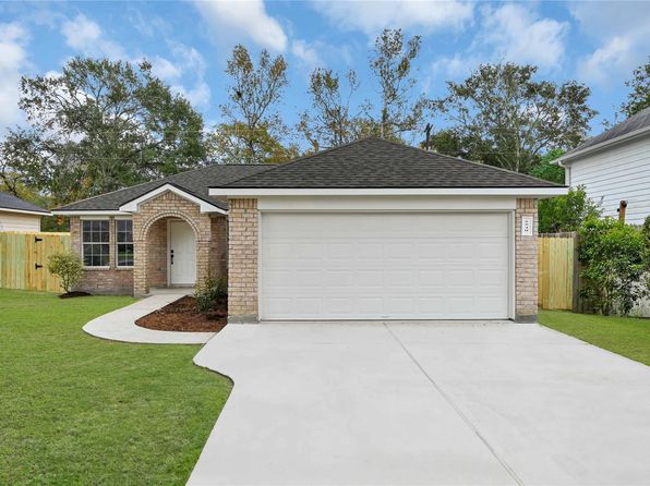 5540 N Buffalo Cir, Willis, TX 77378