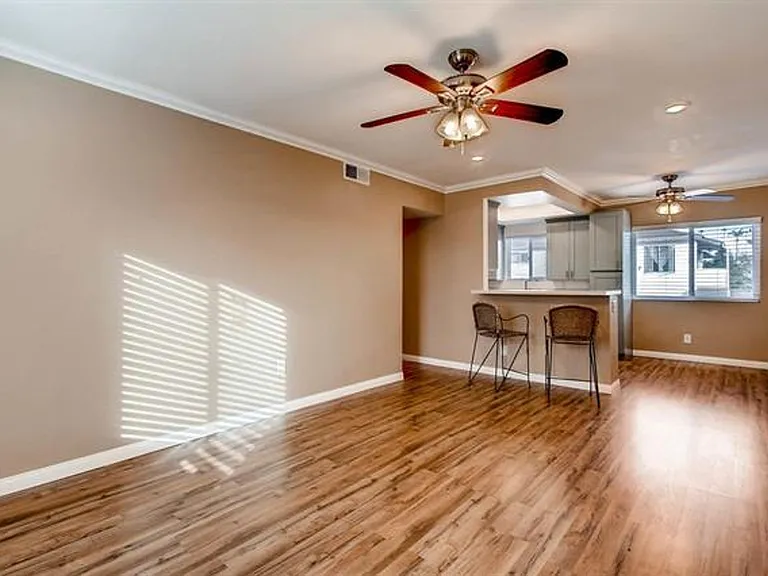 4425 Louisiana St #5 — Photo 4