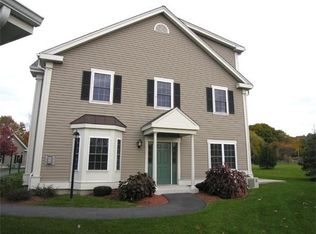 3 Abbott Ln UNIT 1, Bedford, MA 01730