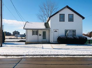 1900 Jackson St, Two Rivers, WI 54241