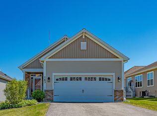 763 W Creekside Dr, Addison, IL 60101