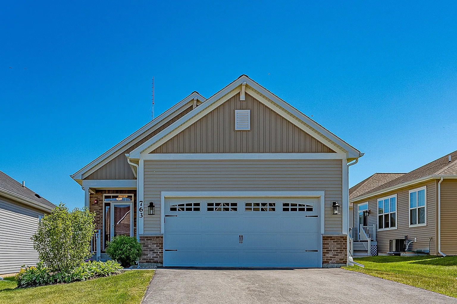 763 W Creekside Dr photo 1
