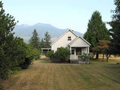 5665 Bell Creek Rd, Deming, WA, 98244