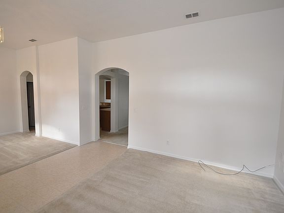 5th image of 66 Riverview Dr