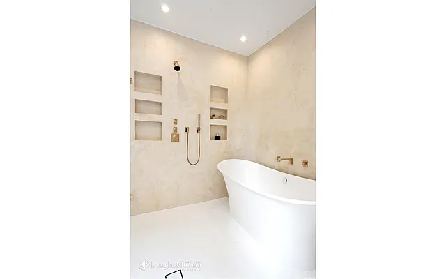 Sold by Douglas Elliman | media 17