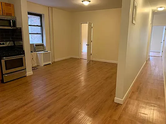 Rented by SERHANT. | media 1