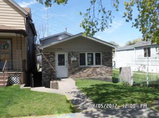 9938 S Avenue J, Chicago, IL 60617