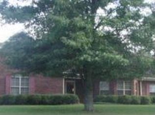 142 Kingswood Dr, Huntsville, AL 35806
