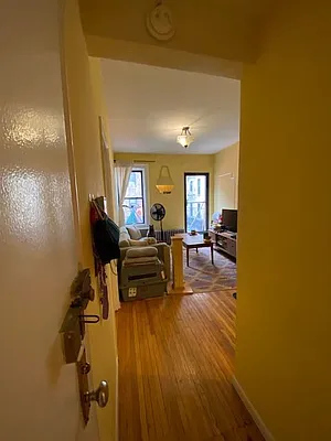 Rented by Performing Assets Corp | media 10