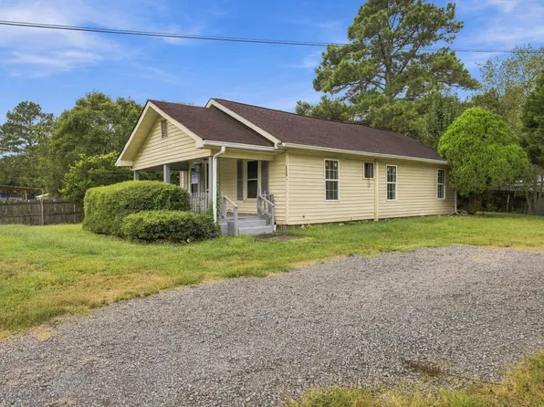 1114 Mount Vernon Rd, Tunnel Hill, GA 30755