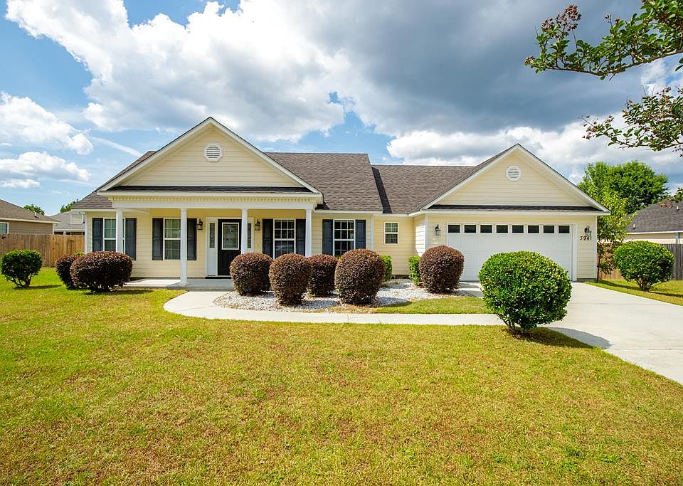 1st image of 3941 Pecan Dr