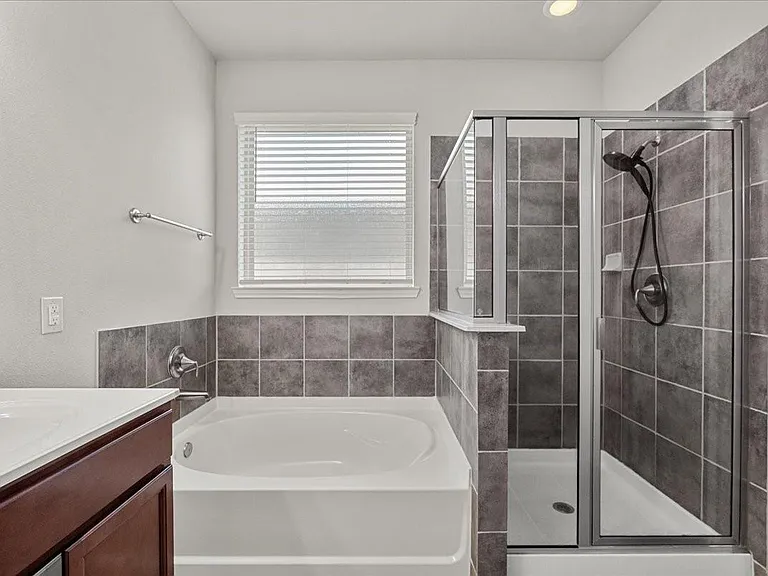 4114 W Bayou Maison Cir — Photo 16
