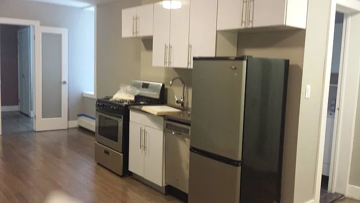 Rented by Lang Realty LLC | media 21