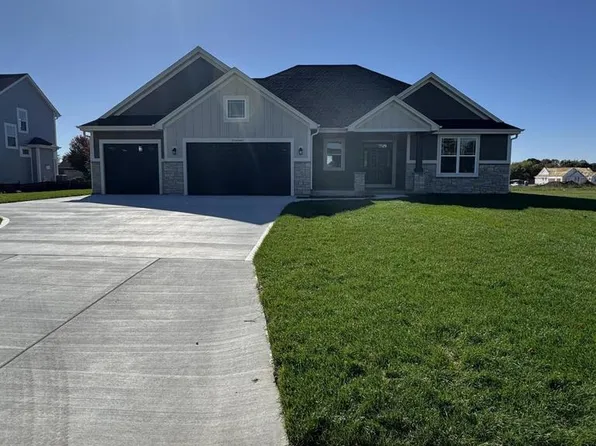 N75W24665 Overland ROAD, Sussex, WI 53089