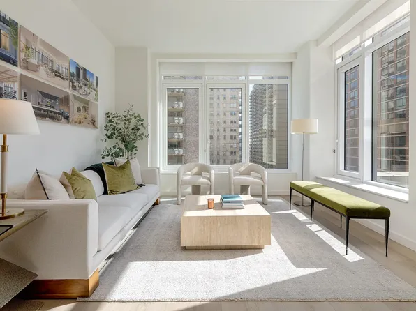255 E 39th St, New York, NY