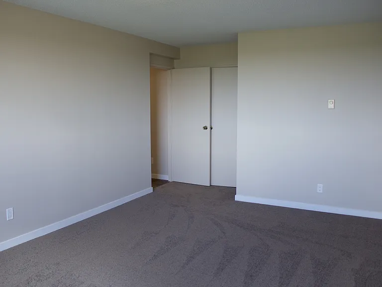 2945 Pembina Hwy — Photo 9