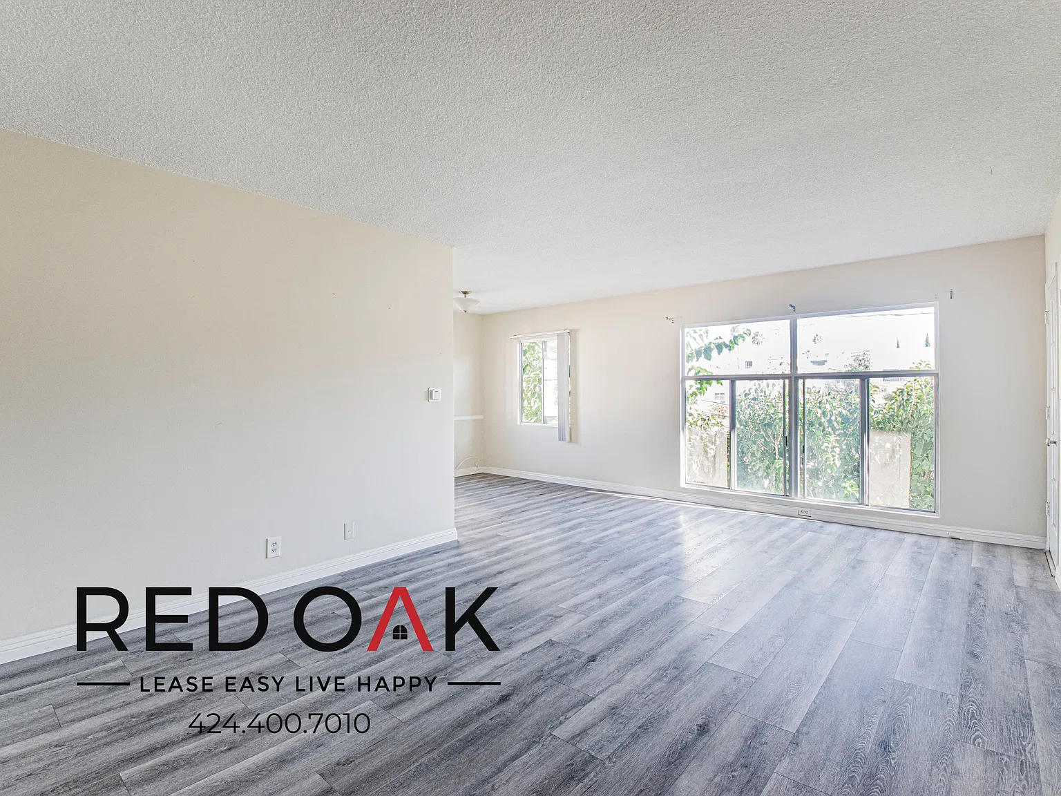 ~6 Weeks FREE~ Incredible Two Bedroom with a Private Balcony, Air Conditioning, Two Parking Space... — Photo 2