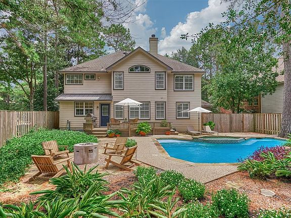 The spacious backyard with pool and spa! New pump and New Polaris cleaner added 2021! New Saltwater salt cell added 2020!