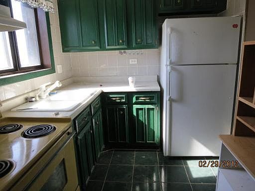 3rd image of 2320 N Nordica Ave APT 412D