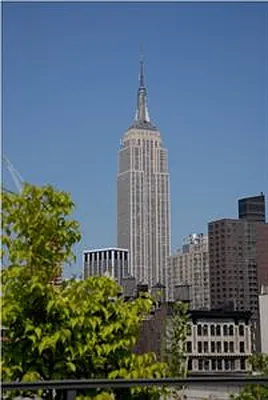 Sold by Douglas Elliman | media 14