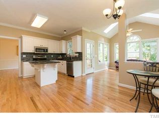 2416 Flints Pond Cir, Apex, NC 27523