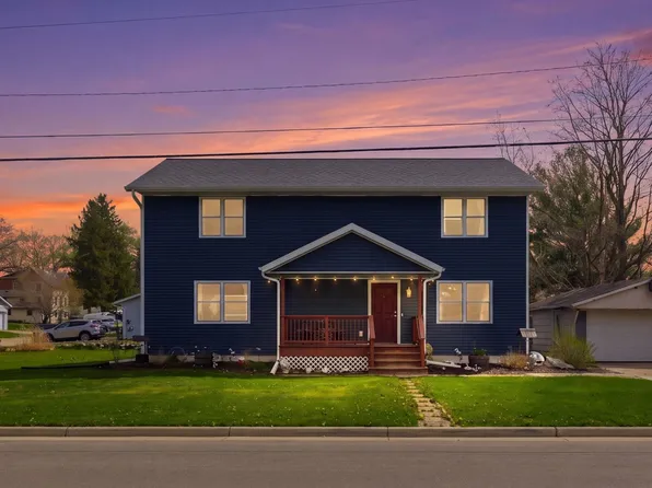 2914 Brewery Rd, Cross Plains, WI 53528