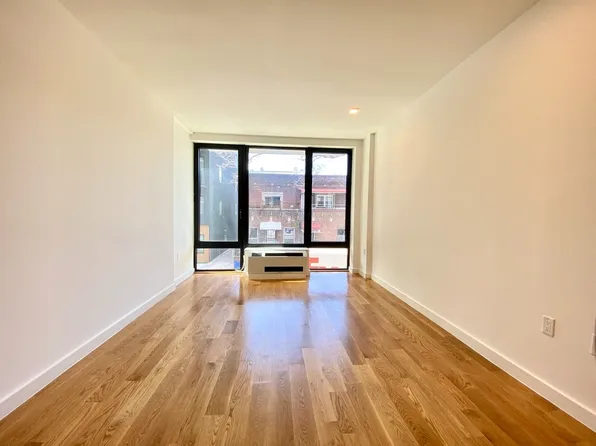 25 East 19th Street image 4 of 19