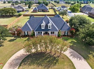 200 Colonel Burt Dr, Benton, LA 71006