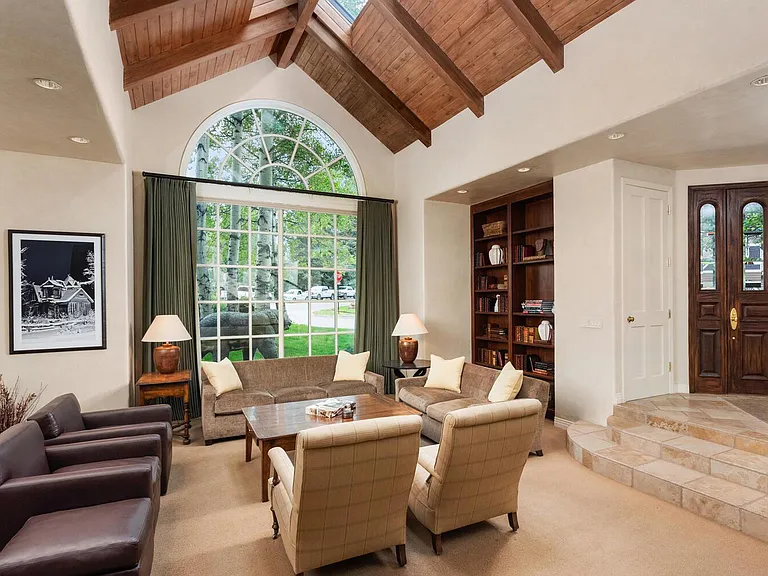 504 N 8th St — Photo 27