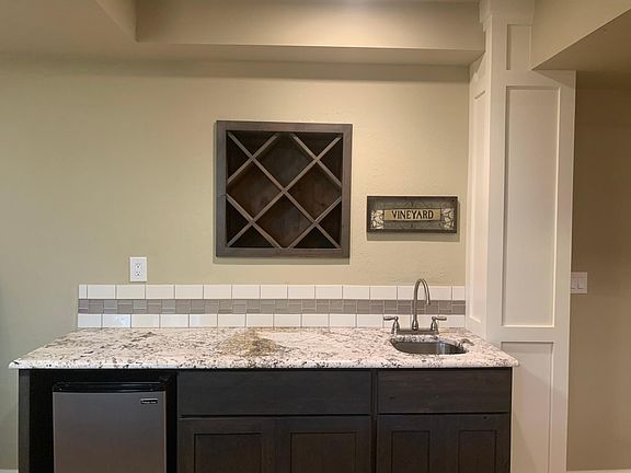 Kitchenette.