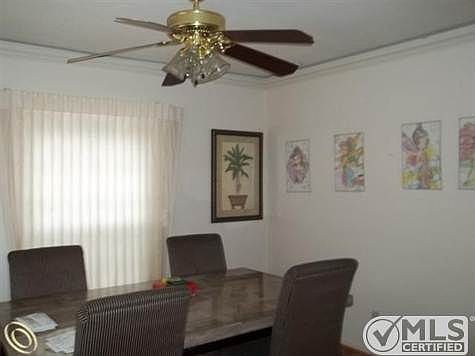 dining room.JPG
