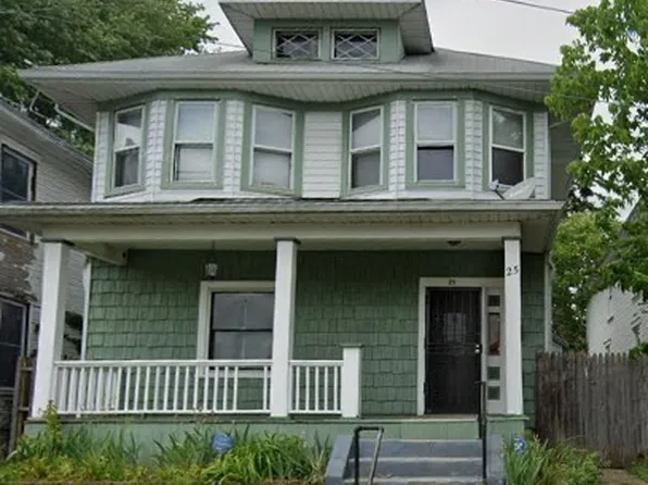 25 Ernst Ave, Dayton, OH 45405