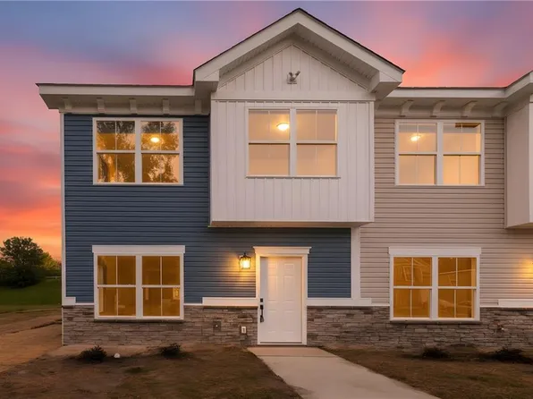 1008 Oldwood St, Chesapeake, VA 23324