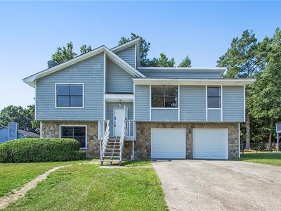 225 Springtree Ct, College Park, GA, 30349