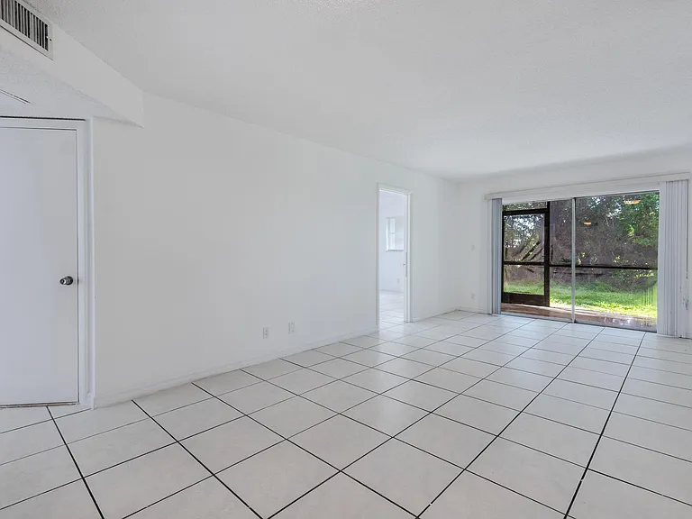 8020 Fairview Dr #DRIVE101 — Photo 10