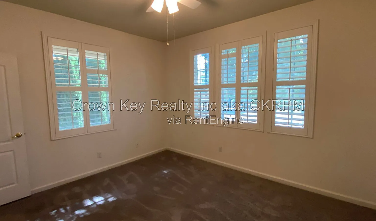 4 bed, 3.0 bath, 2017 sqft, $2,900 — Photo 4