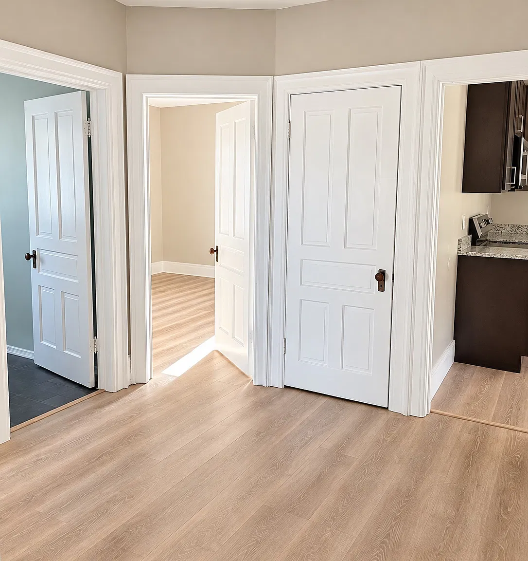 3 bed, 1100 sqft, $1,400 — Photo 4