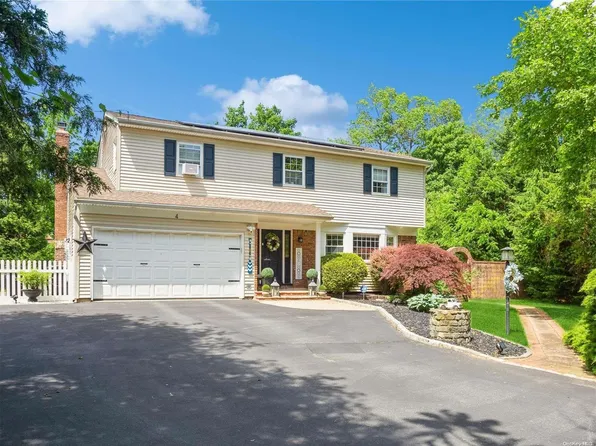 4 Ketchum Court, East Northport, NY 11731