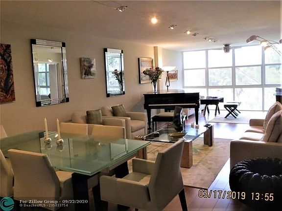 4th image of 3051 S Palm Aire Dr APT 409