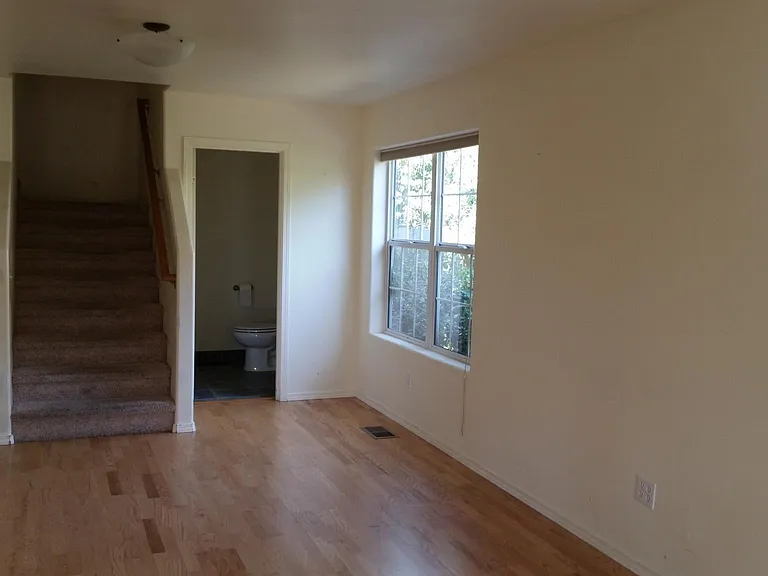 553B Fordyce St — Photo 7
