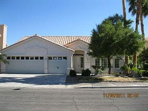 2nd image of 2770 Chokecherry Ave